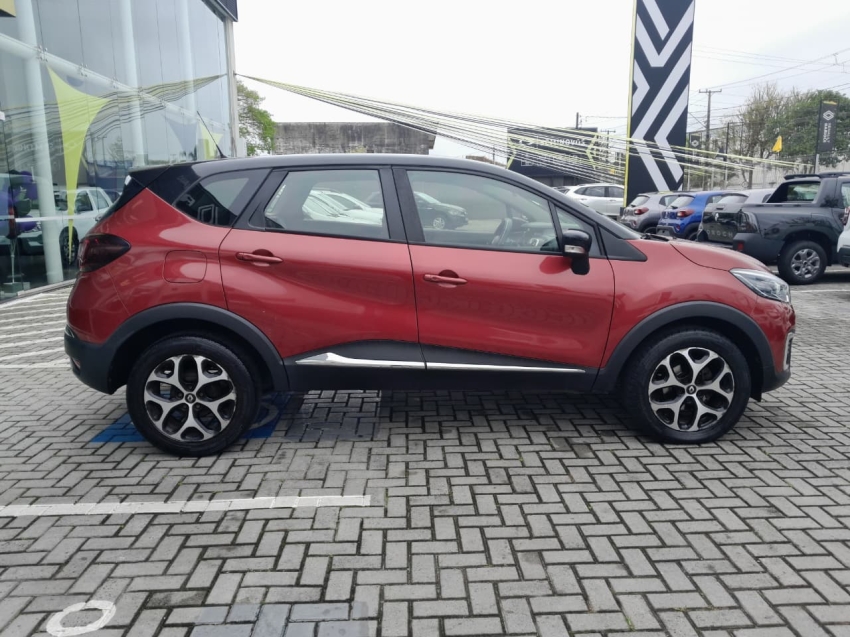 captur intense 1.6 16v sce cvt x-tronic 2018