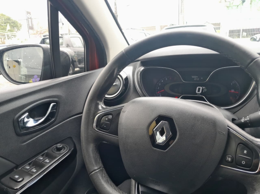 captur intense 1.6 16v sce cvt x-tronic 2018