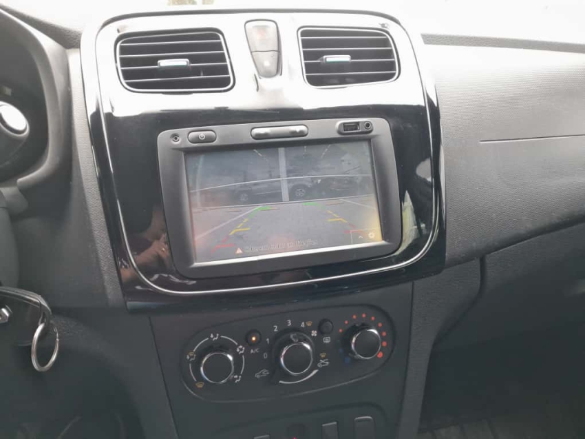 sandero vibe 1.0 12v sce 2018