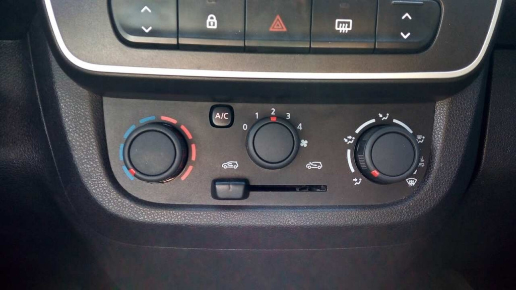 renault kwid zen 2022