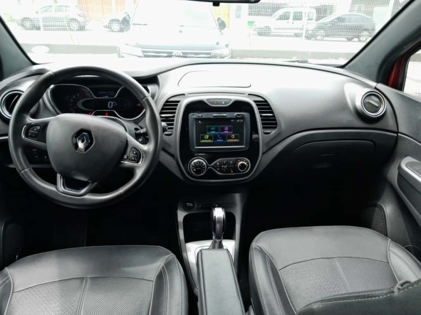 captur bose 1.6 16v sce cvt x-tronic 20217