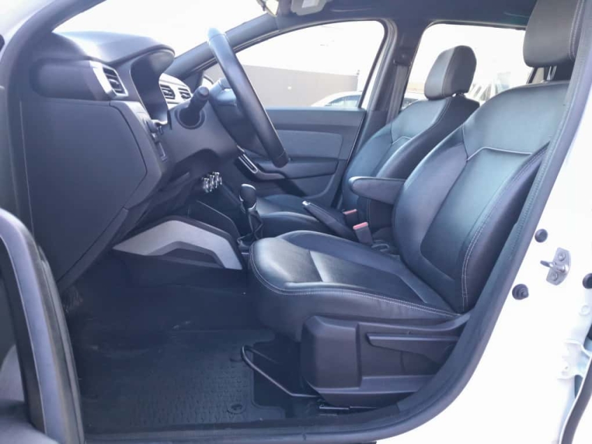 duster iconic 1.6 16v sce cvt x-tronic14