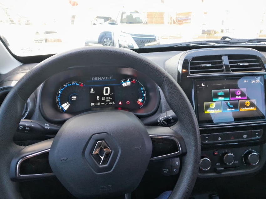 kwid outsider 1.0 202511