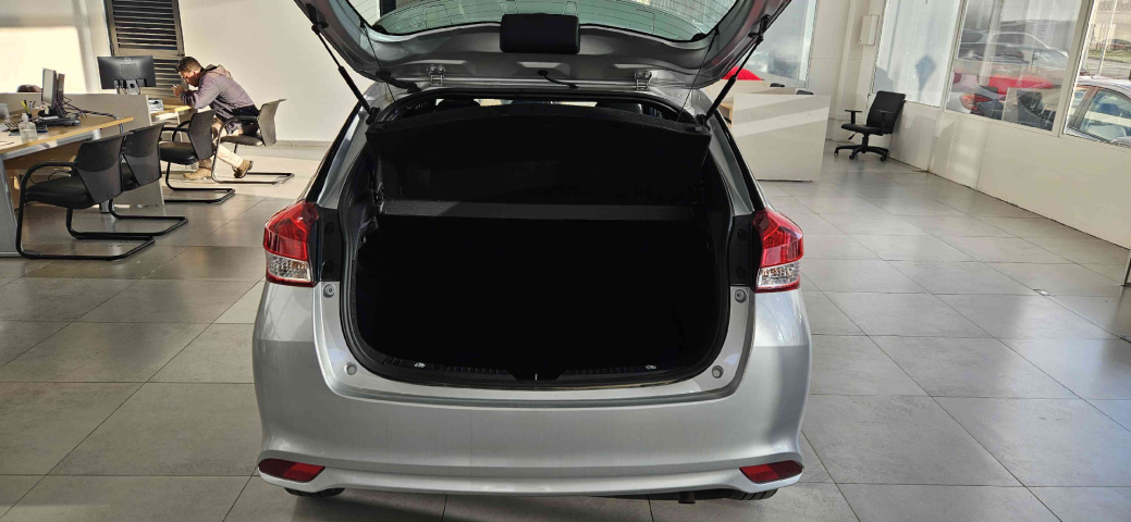 yaris hatch xl 1.5 cvt 20258