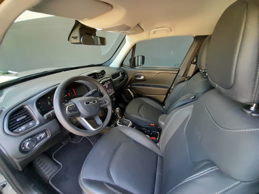 renegade longitude 1.3 t270 gse at6 20249