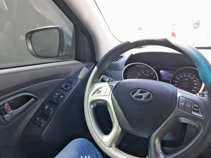 ix35 2.0 16v at 201712