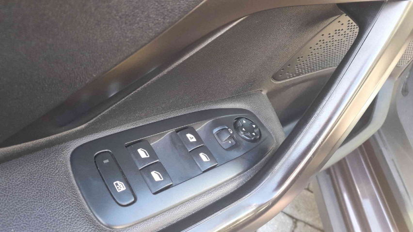 peugeot 2008 1.6 16v flex griffe 4p automatico 20168