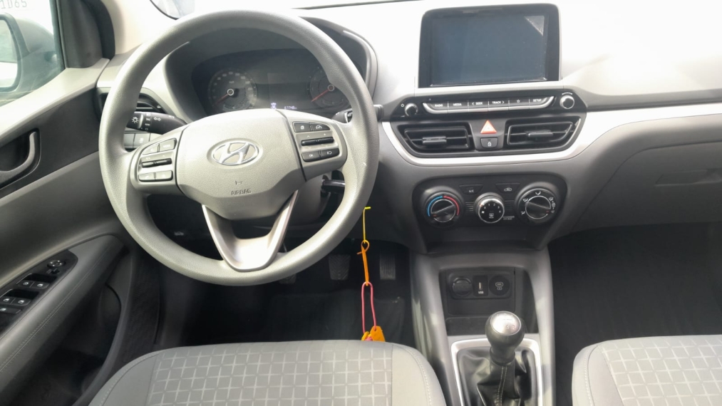 hyundai hb20s 1.0 12v flex comfort plus manual 4p 20247