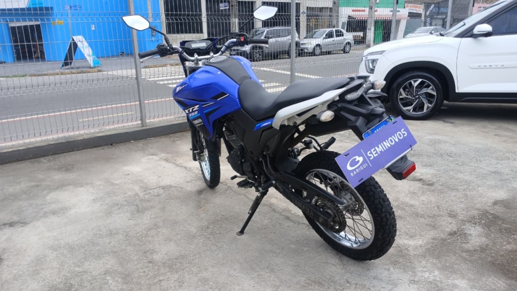 xtz 250 lander le capitao america 20234