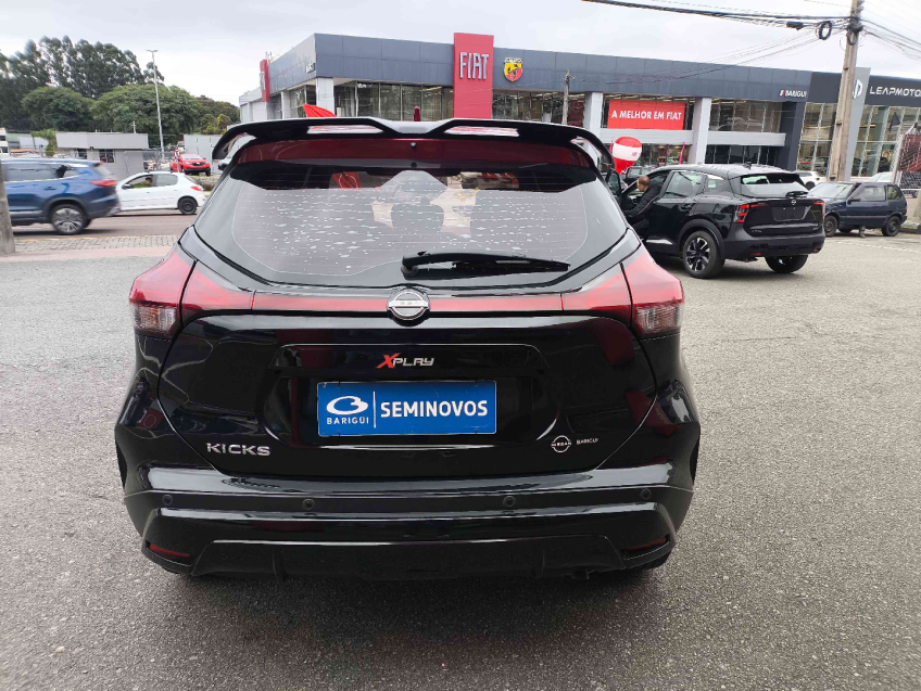 kicks xplay 1.6 16v cvt  automatico 2023/245