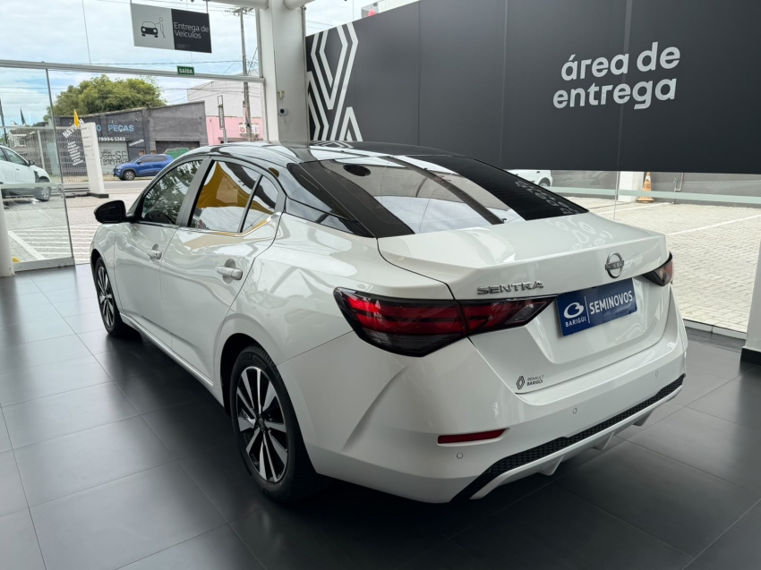 SENTRA EXCLUSIVE 2.0 16V CVT Gasolina Automático 2024/253