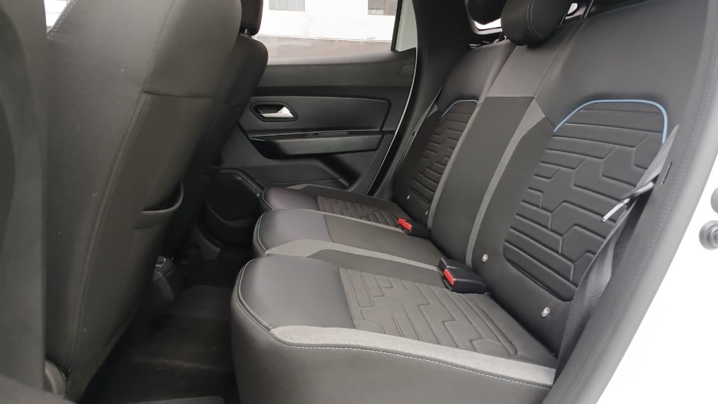 duster intense 1.6 16v sce cvt x-tronic 202315