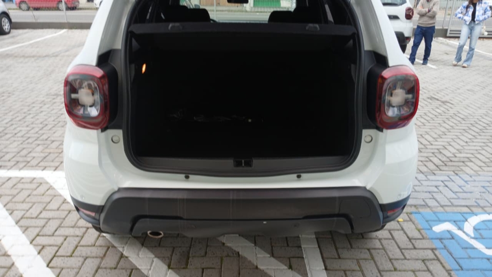 duster intense 1.6 16v sce cvt x-tronic 202316