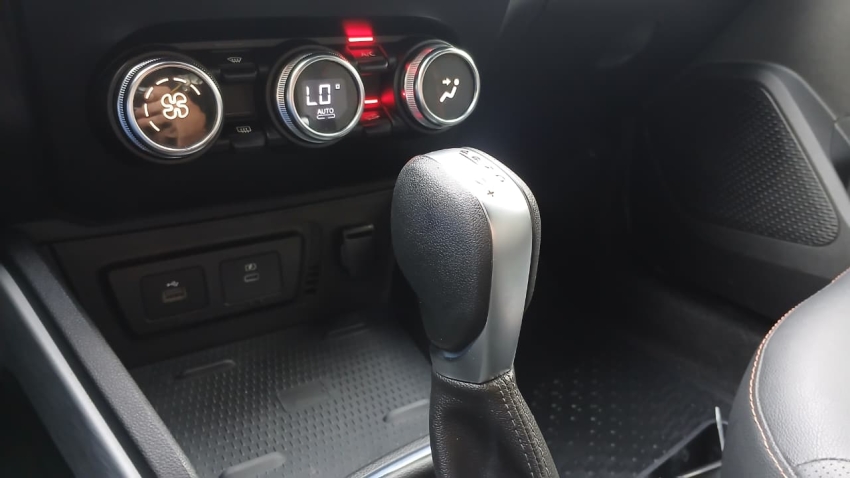 duster iconic plus 1.3 16v tce cvt x-tronic 202512