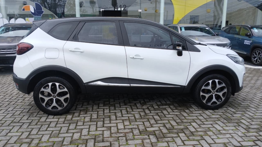 captur intense 1.6 16v sce cvt x-tronic 20196