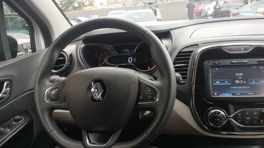 captur intense 1.6 16v sce cvt x-tronic 20199