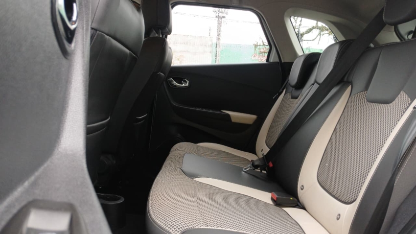 captur intense 1.6 16v sce cvt x-tronic 201914