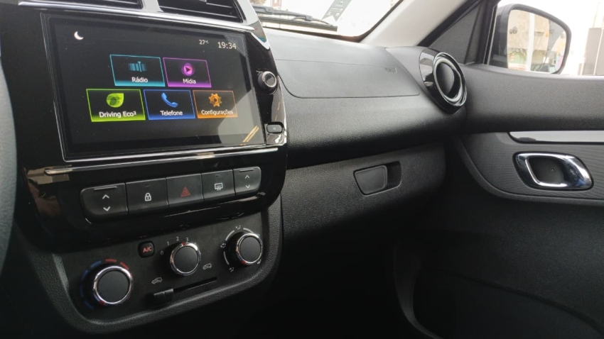 kwid intense 1.0 71hp 2026 0km10