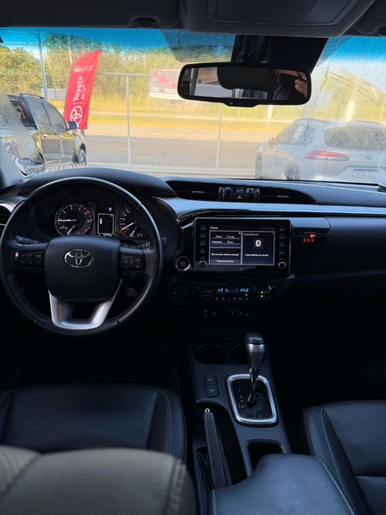 toyota hilux 2.8 d-4d turbo diesel cd srx 4x4 automatico 2023