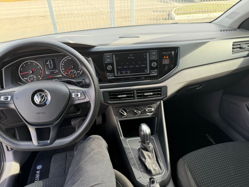 volkswagen virtus 1.0 200 tsi comfortline automatico flex 4p 2020