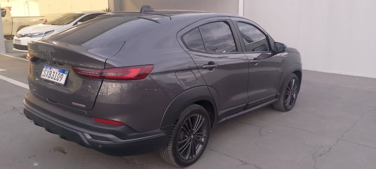 fiat fastback 1.0 turbo 200 flex cvt 4p automatico 2025