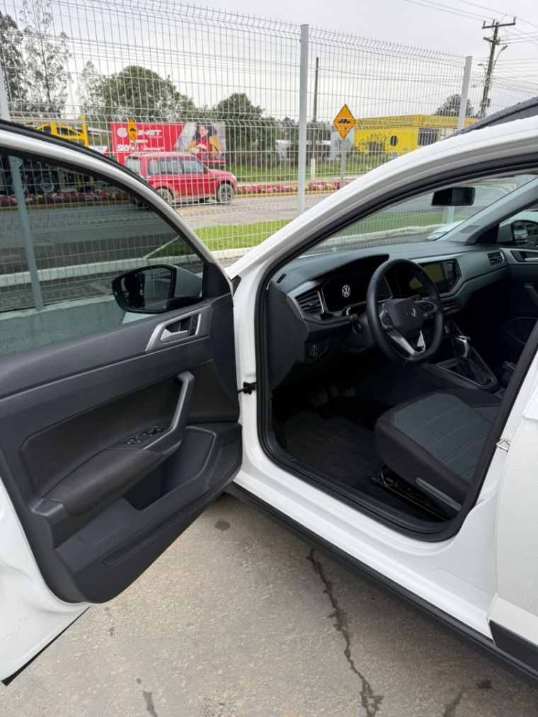 volkswagen nivus 1.0 200 tsi total flex comfortline automatico 4p 2024