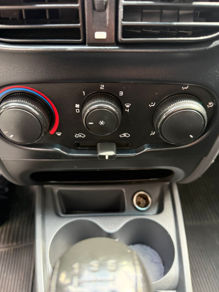 fiat strada 1.4 mpi freedom cs 8v flex 2p manual 20207