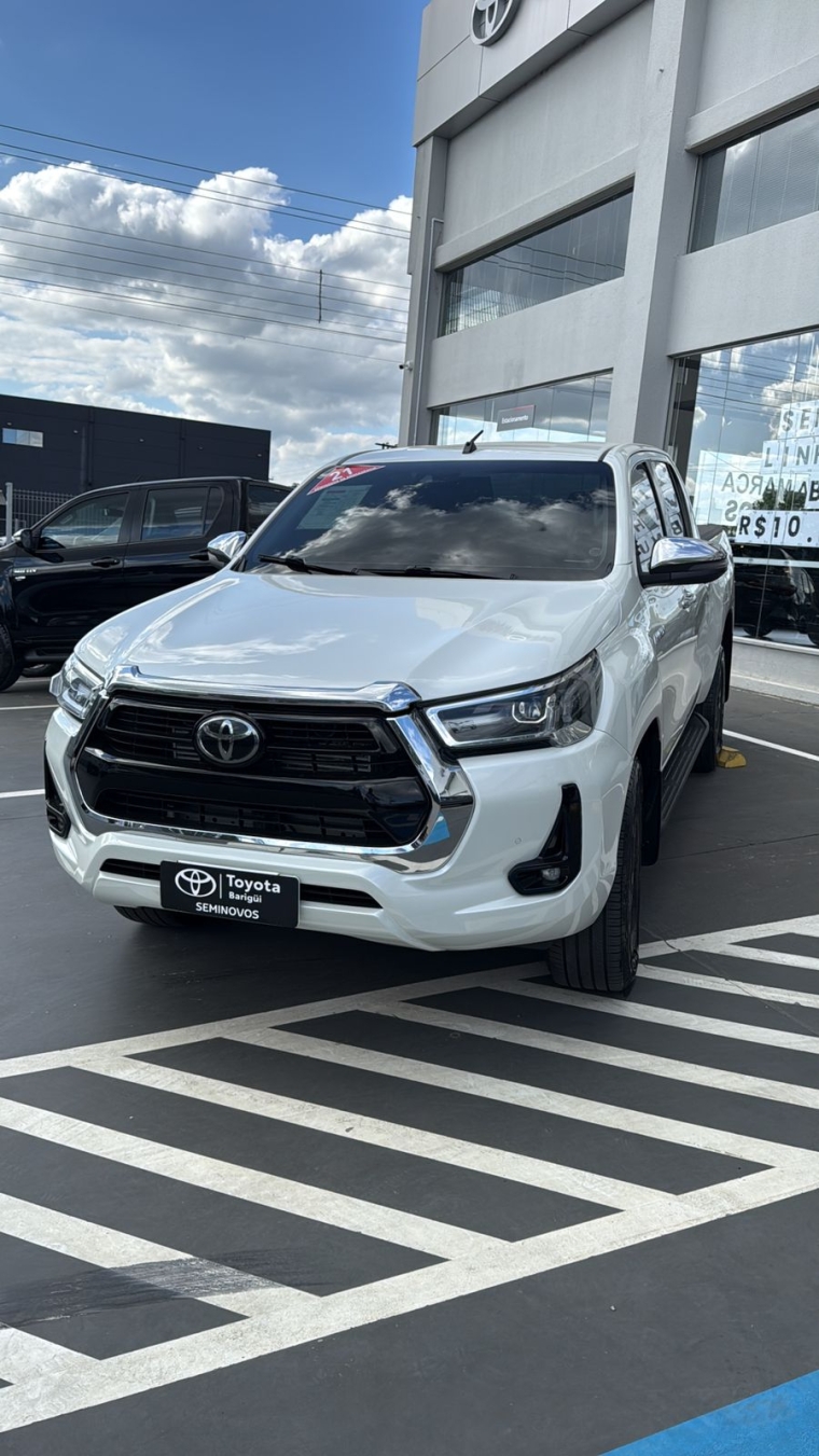 toyota hilux 2.8 d-4d turbo diesel cd srx 4x4 automatico 4p 20211
