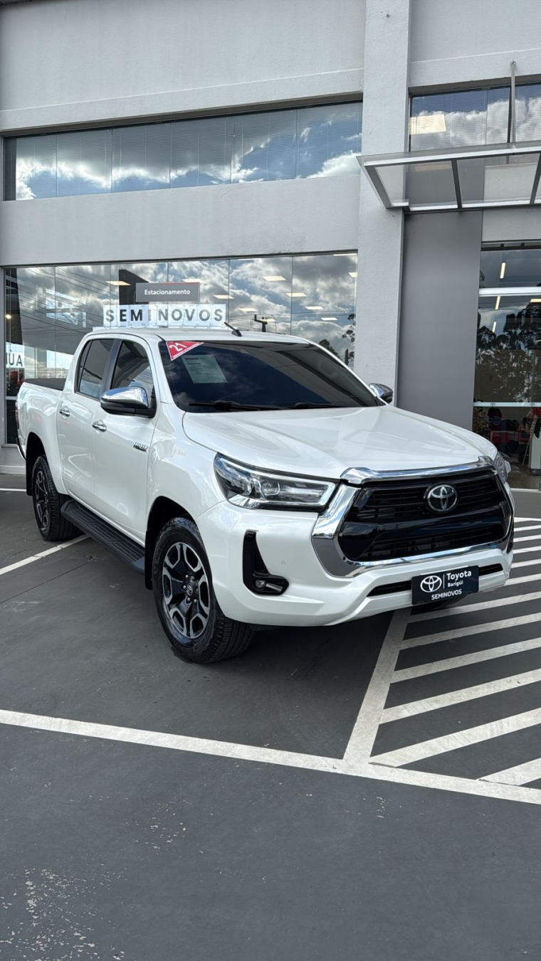 toyota hilux 2.8 d-4d turbo diesel cd srx 4x4 automatico 4p 20213