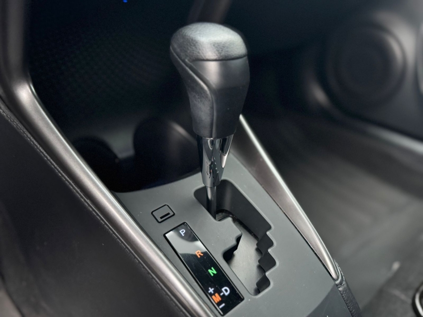 toyota yaris 1.5 16v flex xl multidrive 4p automatico 202511