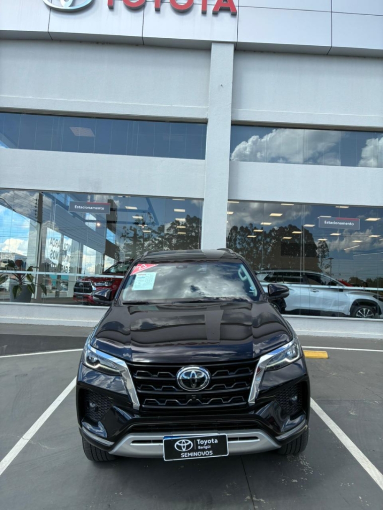 toyota hilux sw4 2.8 d-4d turbo diesel srx 4x4 automatico 4p 20231