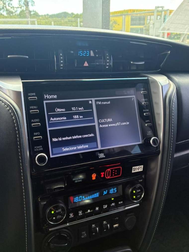 toyota hilux sw4 2.8 d-4d turbo diesel srx 4x4 automatico 4p 20232