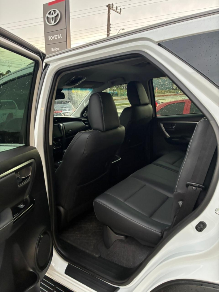 toyota hilux sw4 2.8 d-4d turbo diesel srx platinum 4x4 automatico 4p 20245