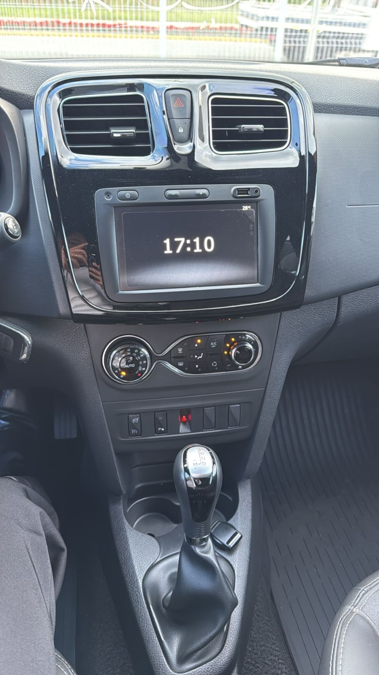 renault sandero 1.6 16v sce flex zen x-tronic 4p automatico 20218