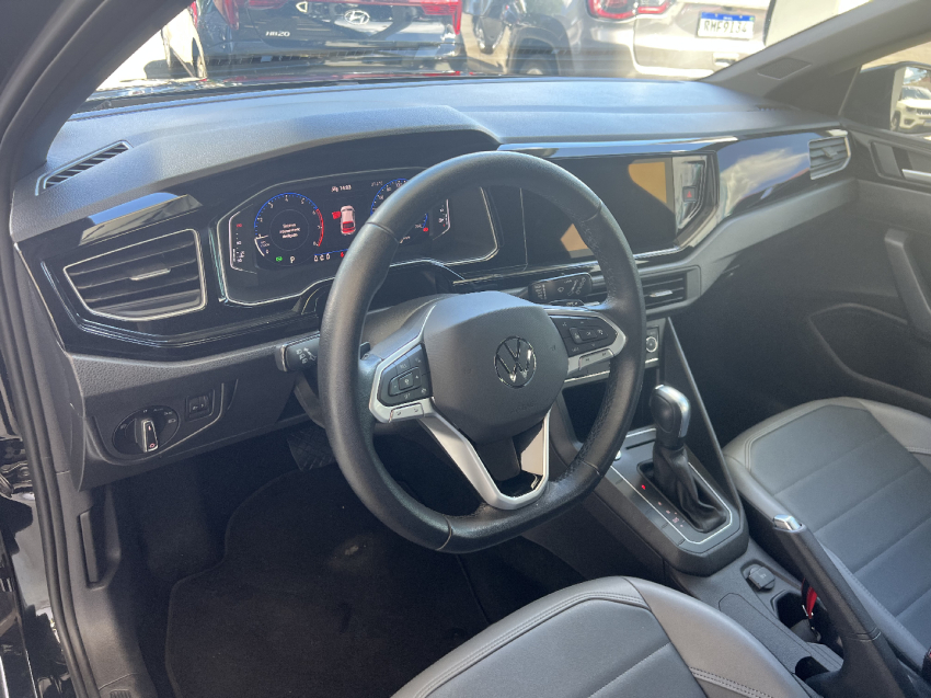 volkswagen nivus 1.0 200 tsi total flex highline automatico 4p 202110