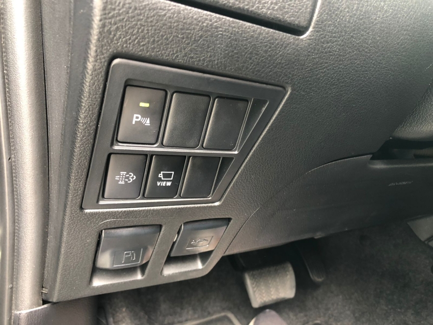 toyota hilux 2.8 d-4d turbo diesel cd conquest 4x4 automatico 4p 202413