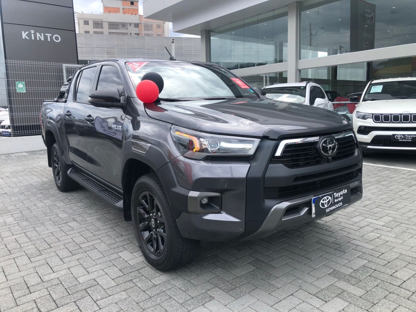 toyota hilux 2.8 d-4d turbo diesel cd conquest 4x4 automatico 4p 20245