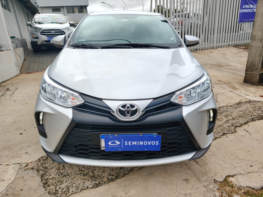 toyota yaris 1.5 16v flex xl multidrive 4p automatico 20251