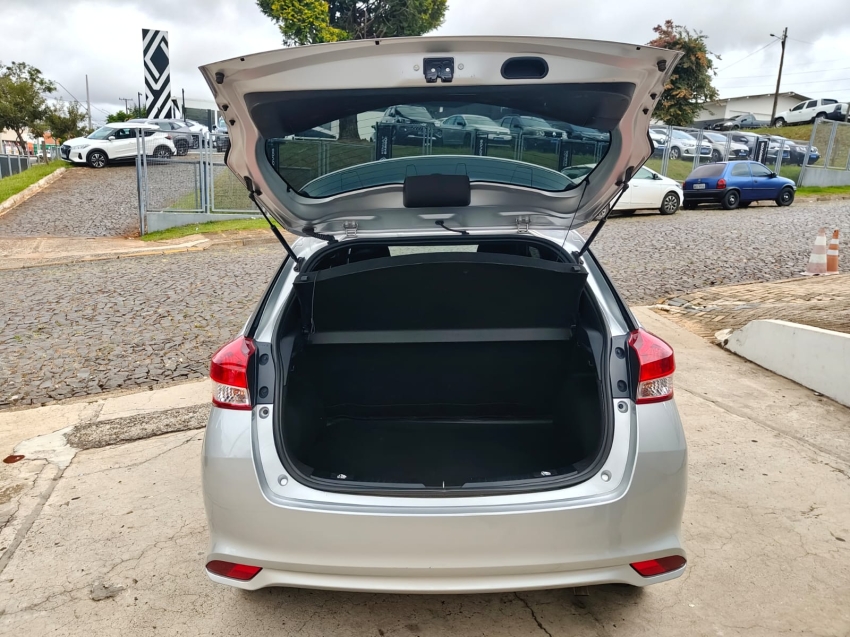 toyota yaris 1.5 16v flex xl multidrive 4p automatico 20259