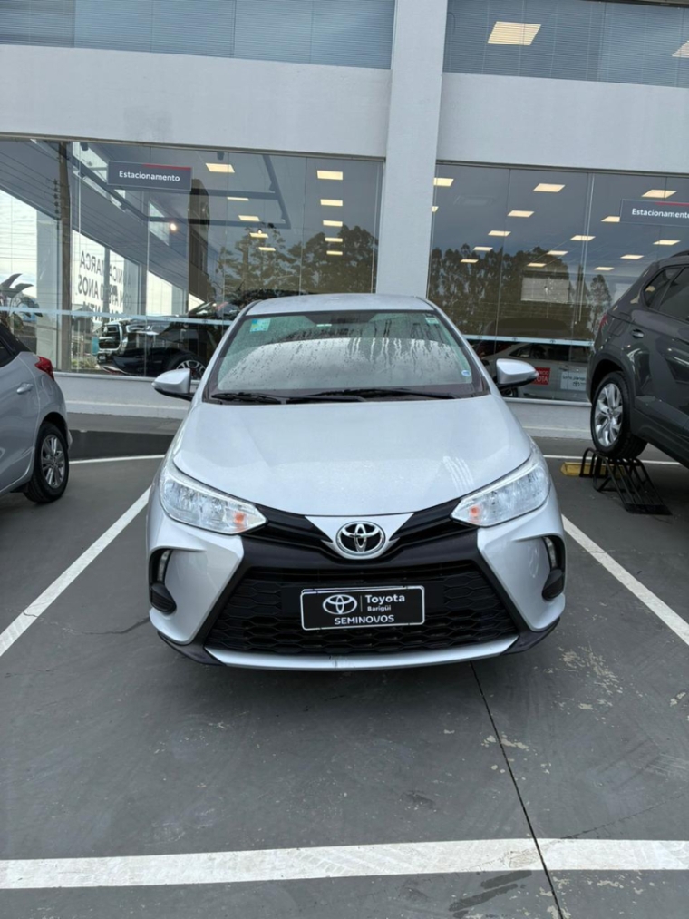 toyota yaris 1.5 16v flex sedan xl live multidrive 4p automatico 20233