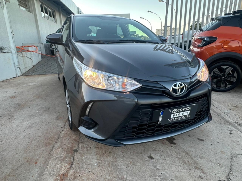 toyota yaris 1.5 16v flex xl multidrive 4p automatico 2025