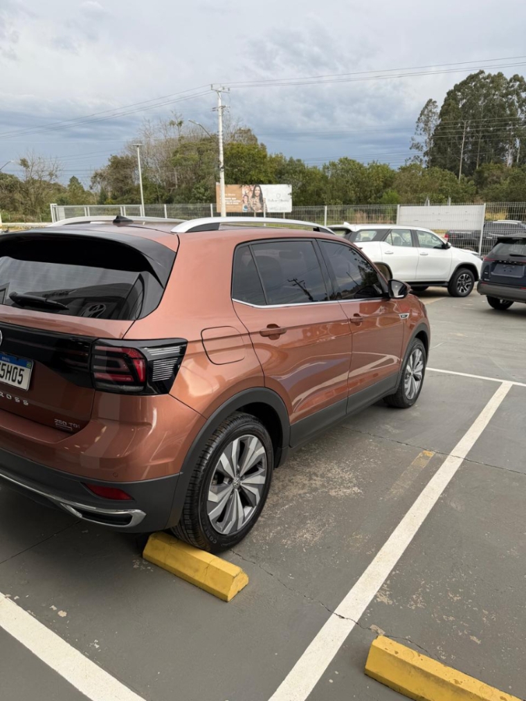 volkswagen t-cross 1.4 250 tsi total flex highline automatico 4p 20203