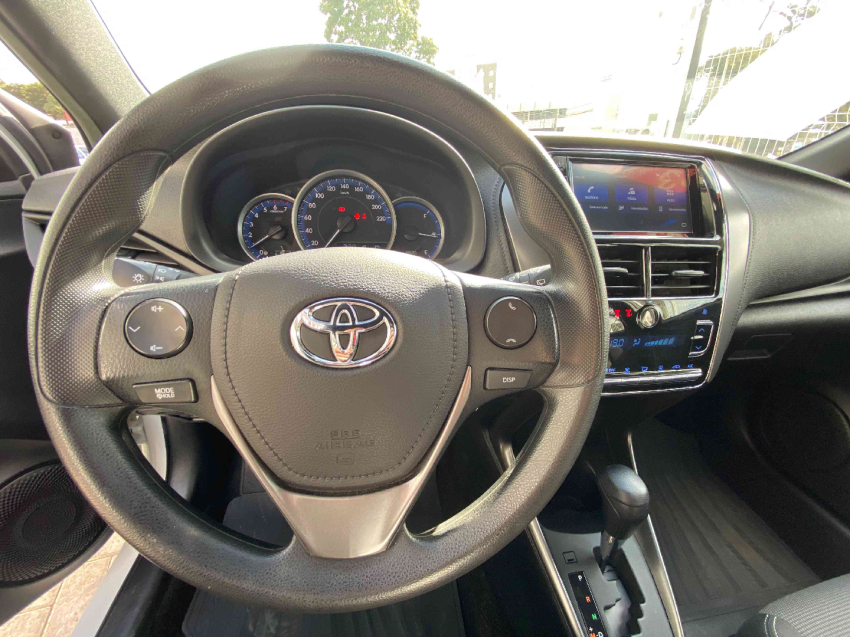 toyota yaris 1.5 16v flex xl multidrive 4p automatico 202311