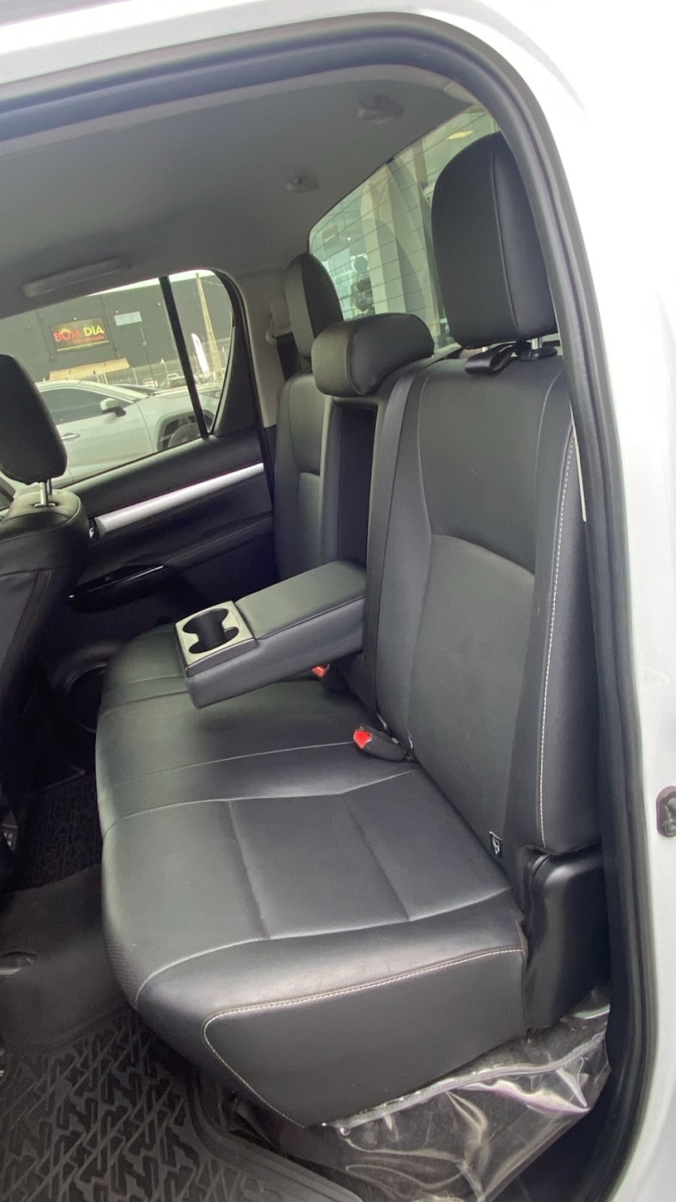 toyota hilux 2.8 d-4d turbo diesel cd srx 4x4 automatico 4p 20254