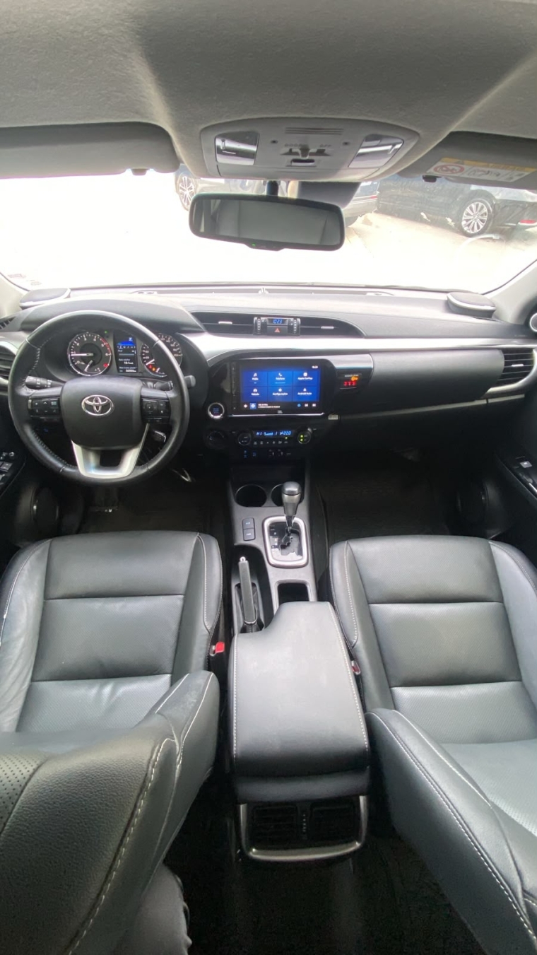 toyota hilux 2.8 d-4d turbo diesel cd srx 4x4 automatico 4p 20257