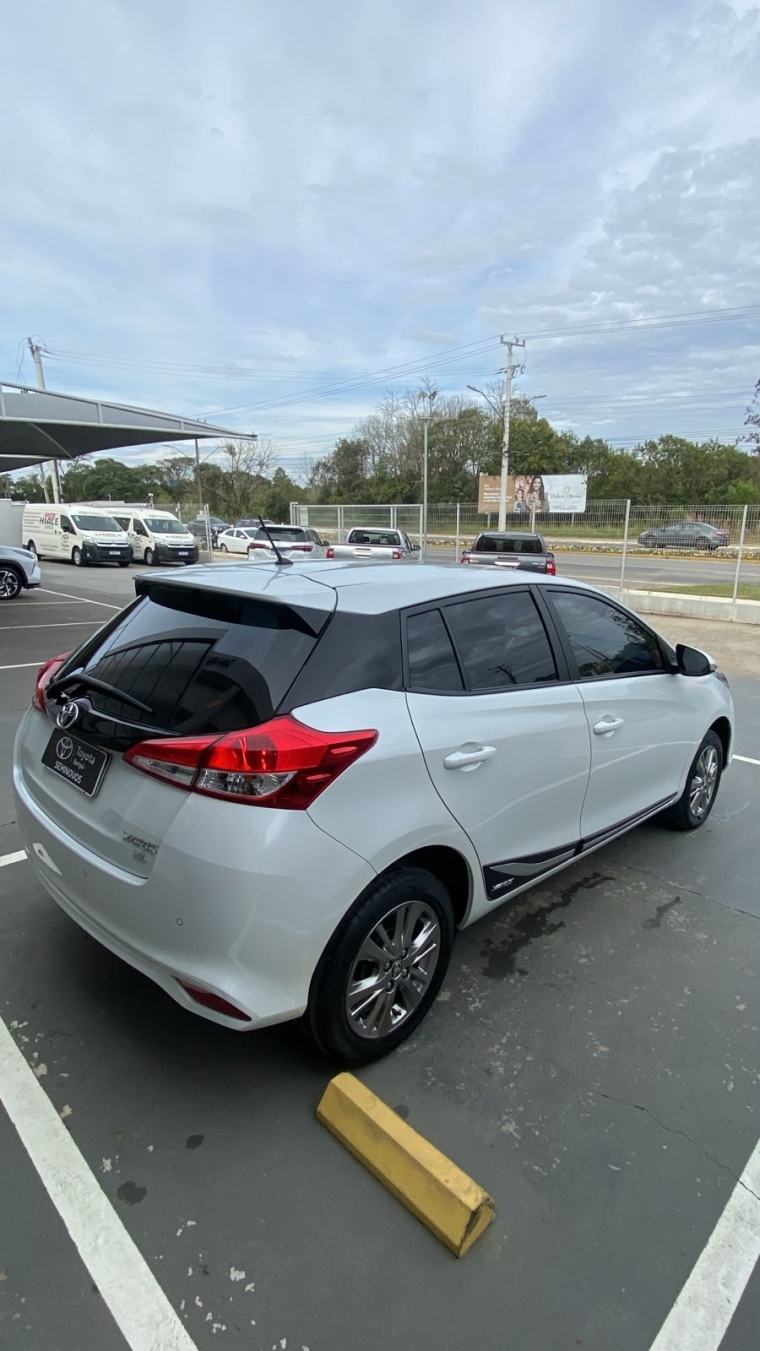 toyota yaris 1.5 16v flex xl plus connect multidrive 4p automatico 20222