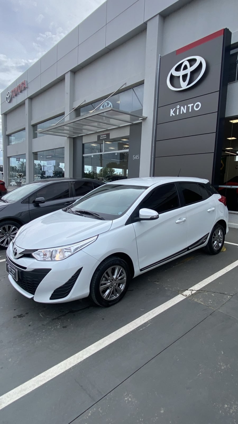 toyota yaris 1.5 16v flex xl plus connect multidrive 4p automatico 2022