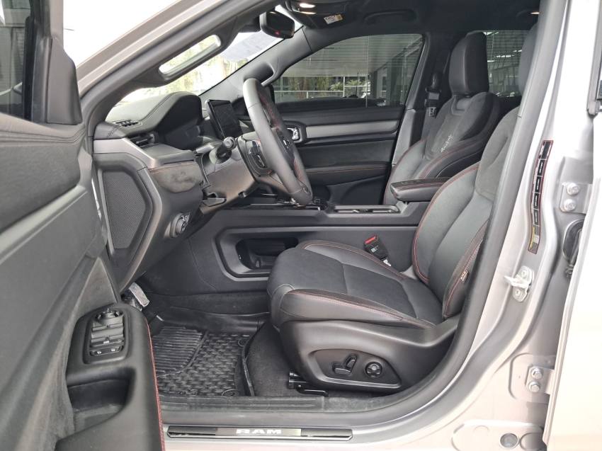 ram rampage 2.0 turbo flex r/t 4x4 automatico gasolina 4p 20266
