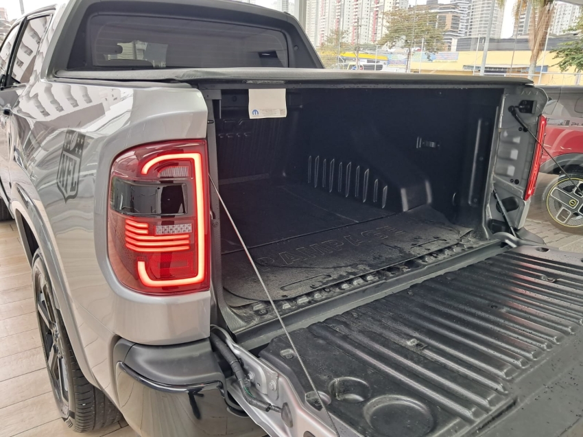 ram rampage 2.0 turbo flex r/t 4x4 automatico gasolina 4p 202614