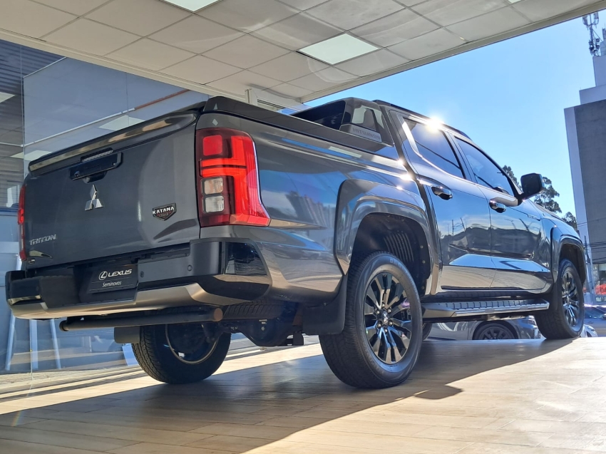 mitsubishi triton 2.4 biturbo diesel cd katana 4x4 automatico 4p 202620